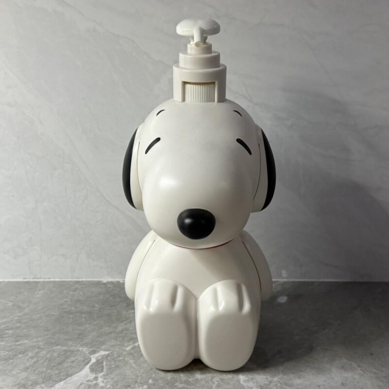 Kawaii Snoopy Dispenser Bottle - Home Goods Bathroom Decor recension och pris